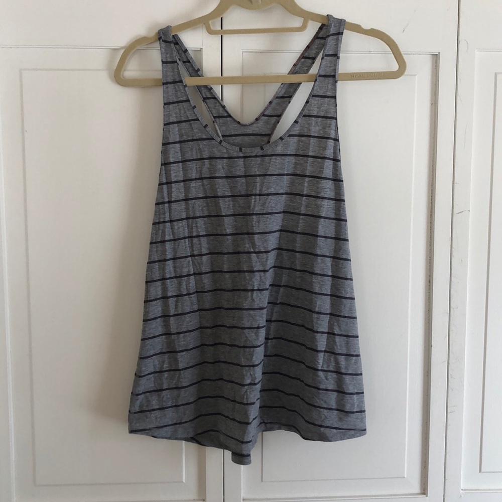 Lululemon Gray Striped Tank size 6